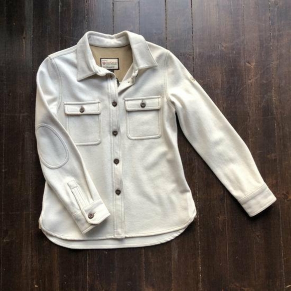 🇨🇦 Red Canoe Rustic Wool Button-up - Picture 3 of 5